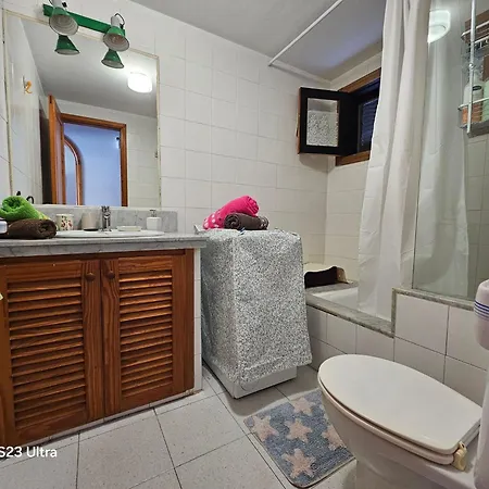 Luxurious With Private Terrace And Garden In Palmas