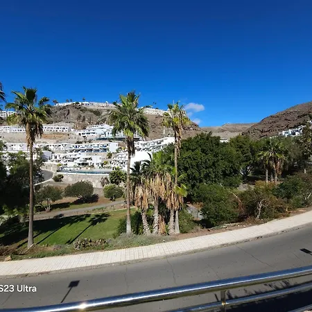 Apartman Luxurious With Private Terrace And Garden In Palmas
